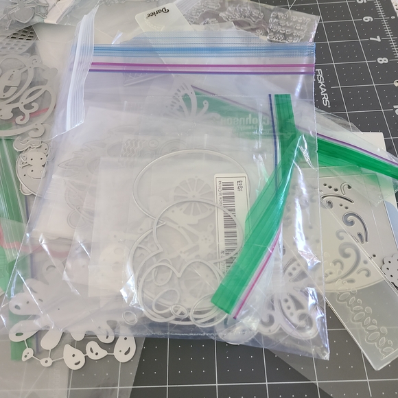 150 Die Cuts - Picture 3 of 3